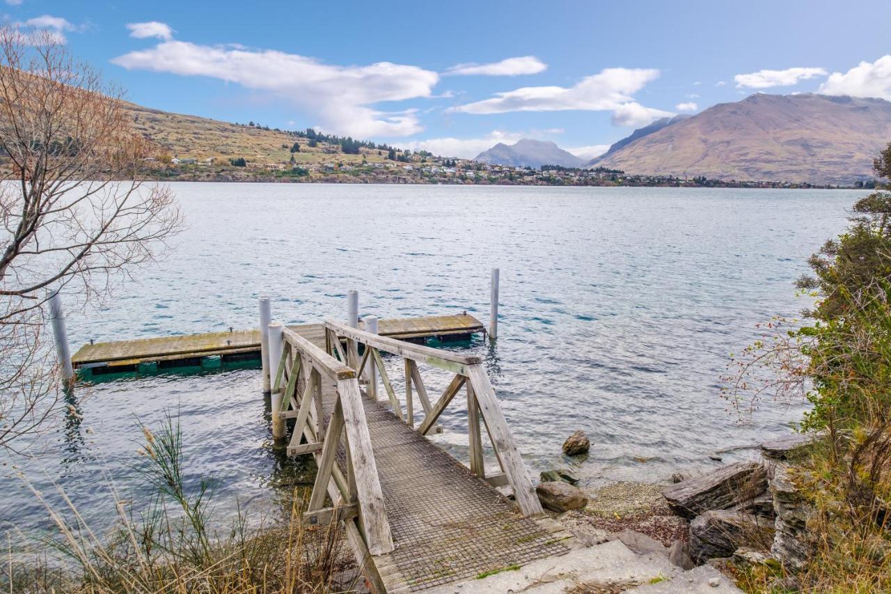 Huge Lakefront Delight - Queenstown Holiday Home Zewnętrze zdjęcie